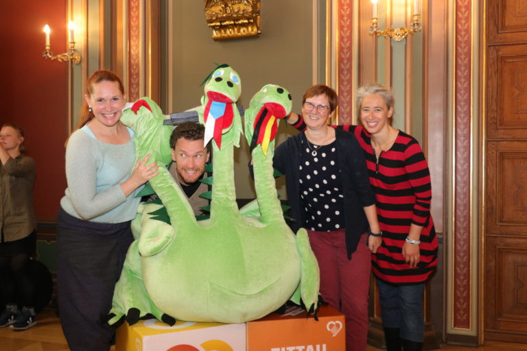 Preisträger*innen aus dem letzten Jahr: Trilingo e.V. mit ihrem dreisprachigen Theaterstück für Kinder (Foto: Wirtschaftsregion Lausitz GmbH)